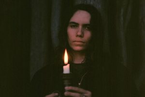 Kathryn Mohr announces new record, Waiting Room, out on January 24th via The Flenser